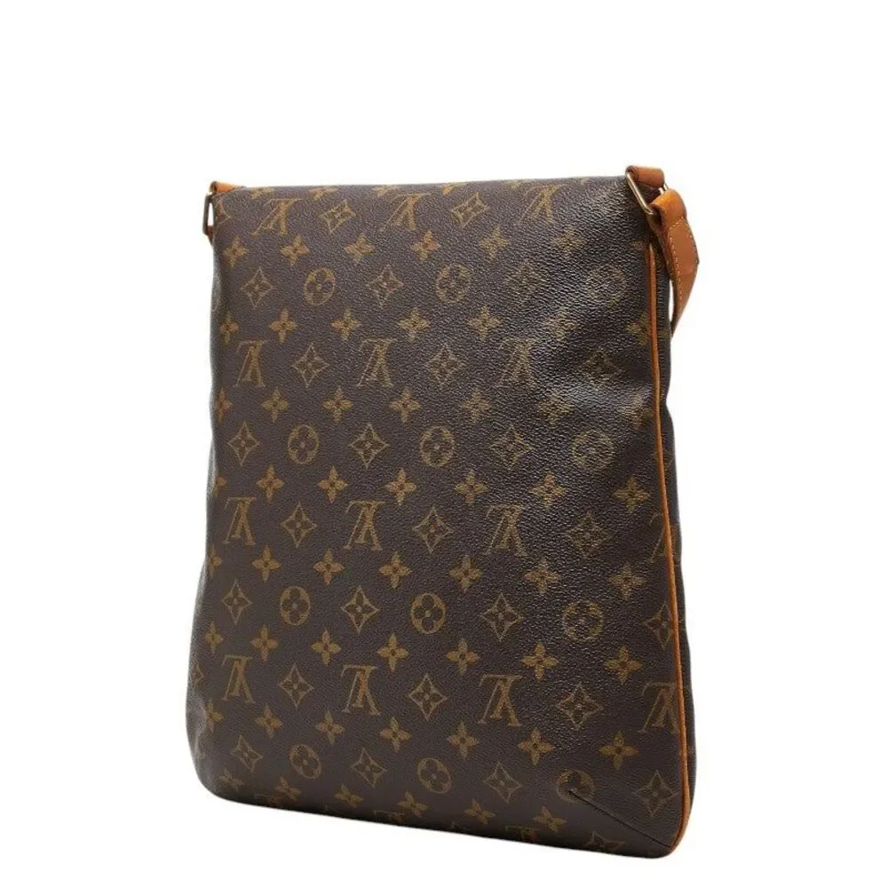 LOUIS VUITTON sides defects hardware